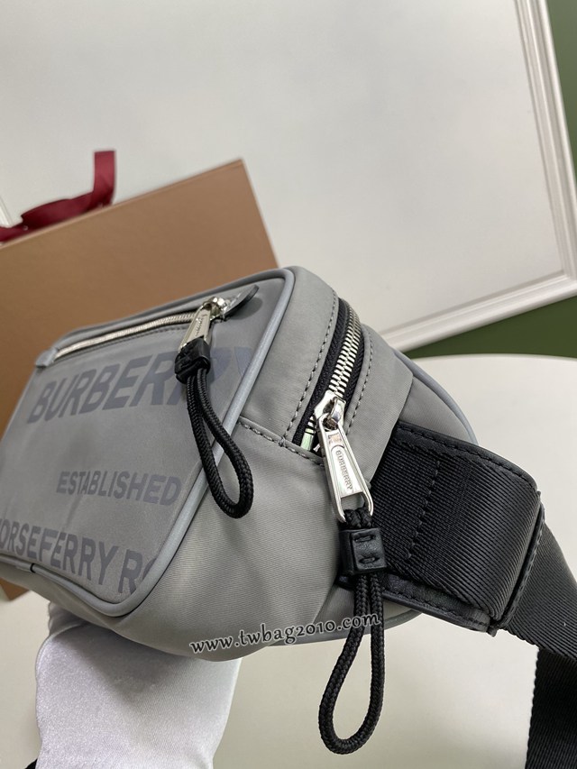 Burberry專門店新款腰包 巴寶莉尼龍布男士腰包挎包 yxb1183